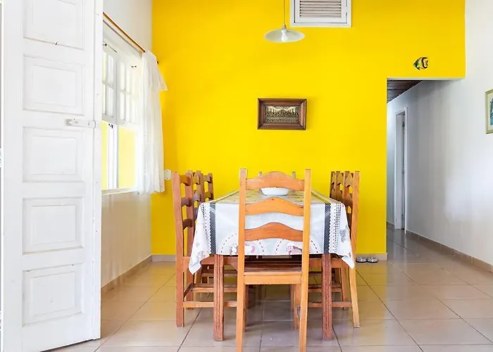 Casa 4 Quartos, 2 Suites C/ Acessibilidade